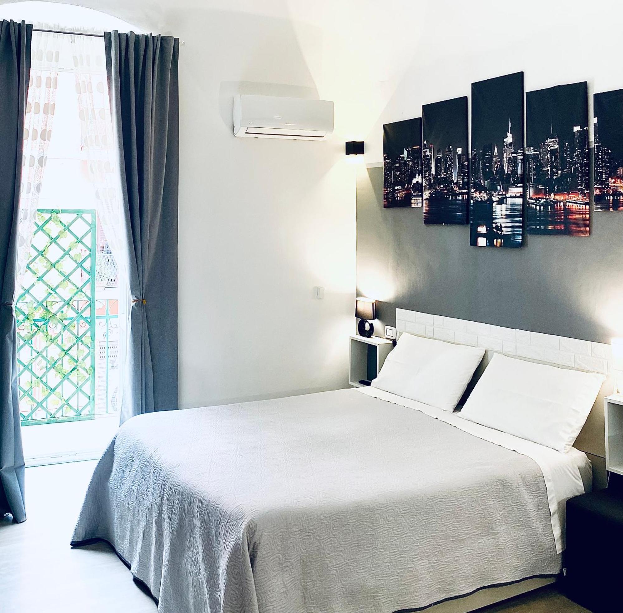 Magda House & Parking Apartment